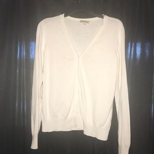 Long sleeve v neck sweater